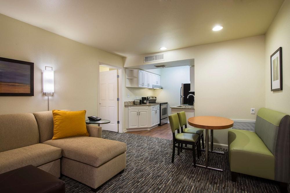 Hyatt House Bridgewater Hotel Екстериор снимка